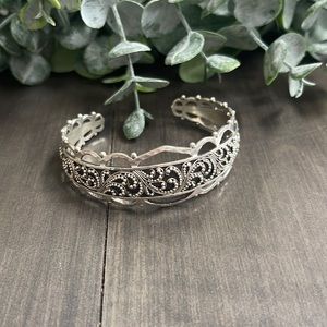 Authentic Lois Hill Sterling Cuff